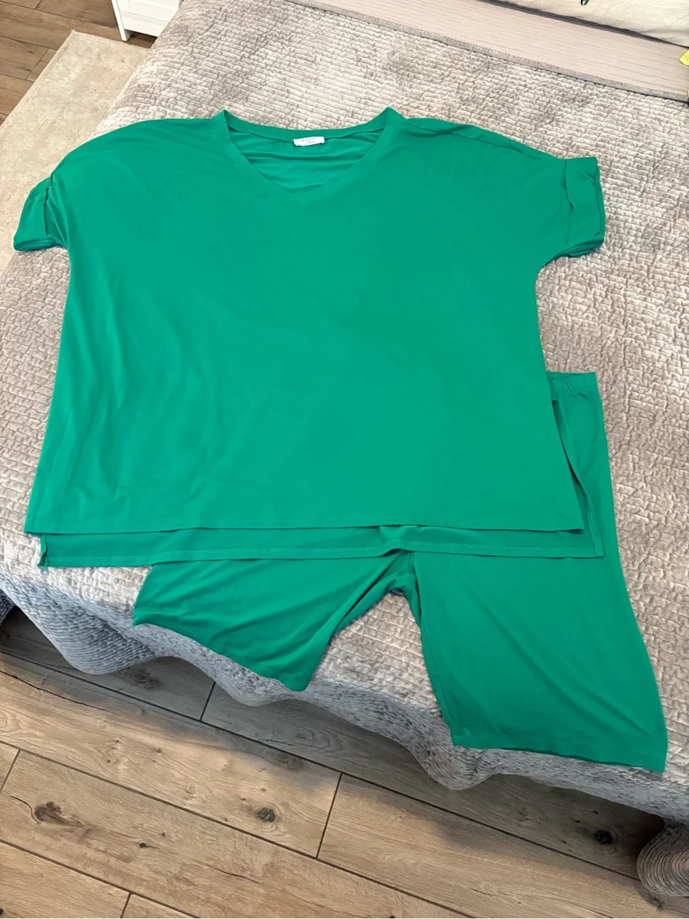 Zenana Bare Necessities Set in Green, 3X